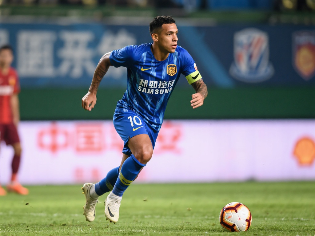 受采访时激 受采访时激